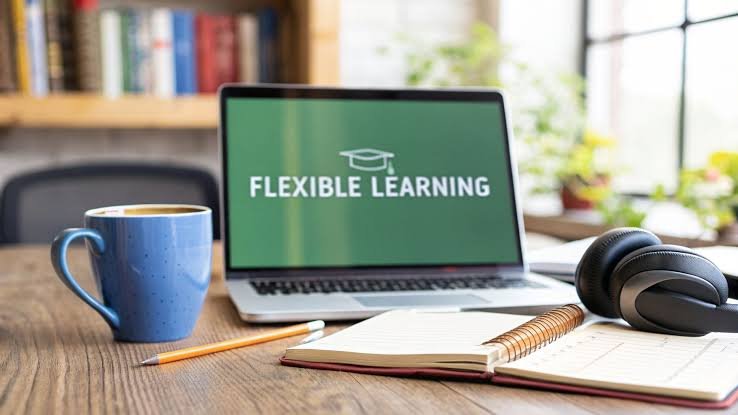 Distance Education and Professional Development: How Flexible Learning Supports Career Growth